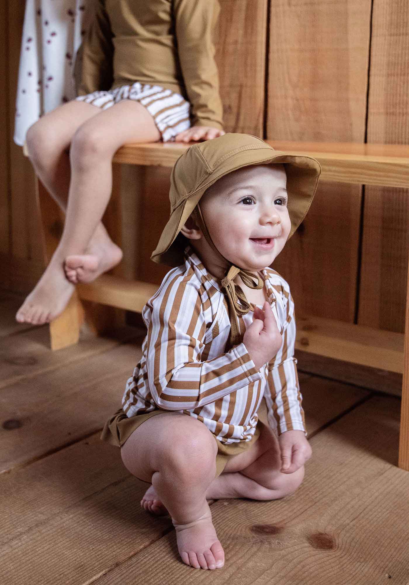 chapeau anti uv enfant fille garcon bebe moka marron petits kiwis