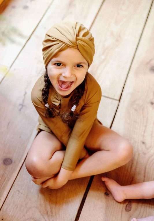 turban anti uv enfant fille bebe bonnet de bain moka marron petits kiwis